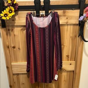 Mudd Long Sleeve Dress - Purple and Red Pattern